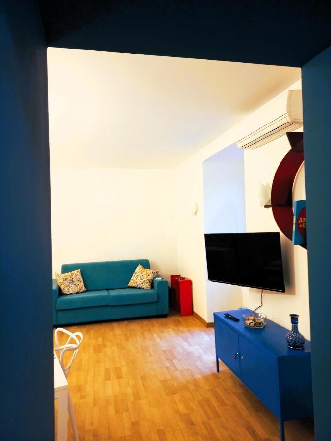 Casa Adalu Apartment เนเปิลส์ ภายนอก รูปภาพ