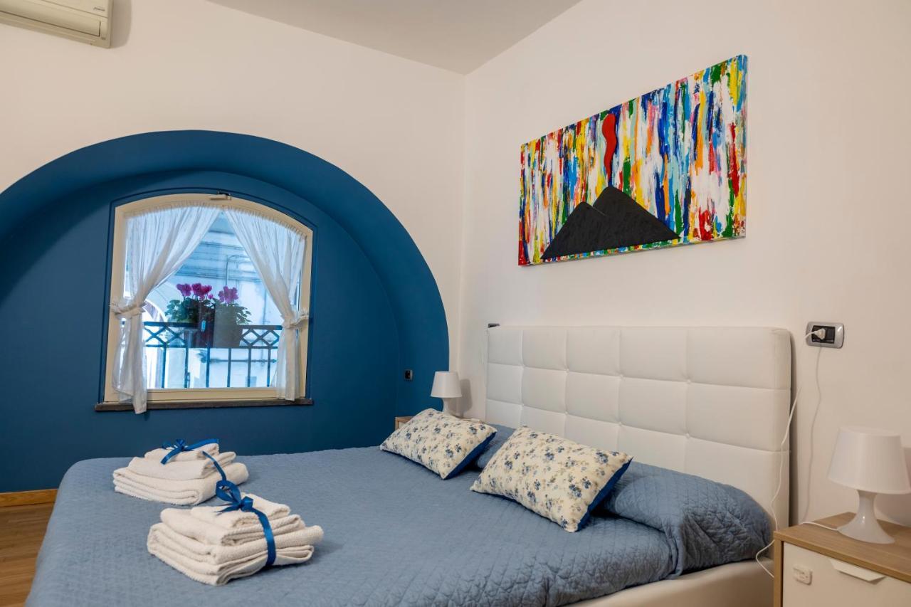 Casa Adalu Apartment เนเปิลส์ ภายนอก รูปภาพ